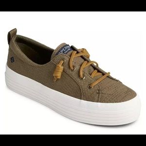 NWOB Sperry Crestvibe Platform Sneaker